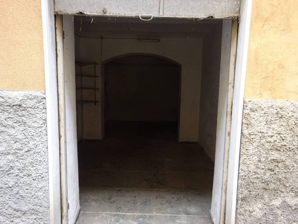 negozio in vendita a Genova in zona San Teodoro