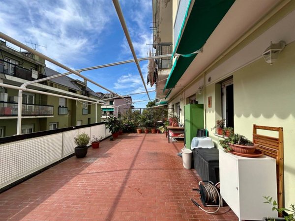 appartamento in vendita a Genova in zona Marassi