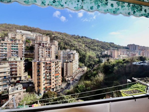 appartamento in vendita a Genova in zona Marassi
