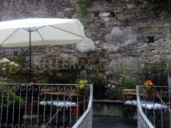 appartamento in vendita a Genova in zona Castelletto