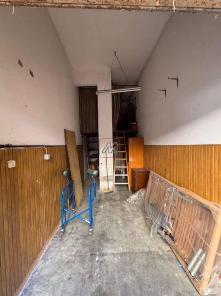 locale di sgombero in vendita a Genova in zona Pegli