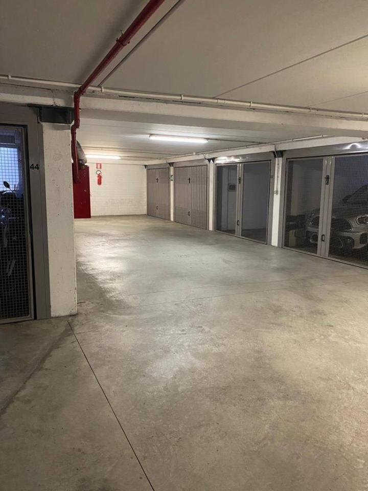 casa indipendente in vendita a Genova in zona Castelletto