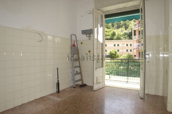 appartamento in vendita a Genova in zona Quezzi