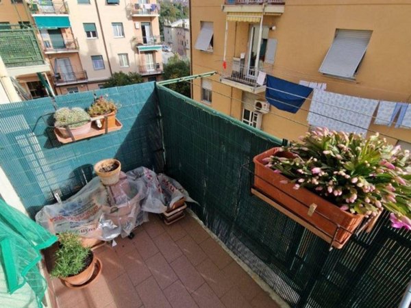 appartamento in vendita a Genova in zona Cornigliano