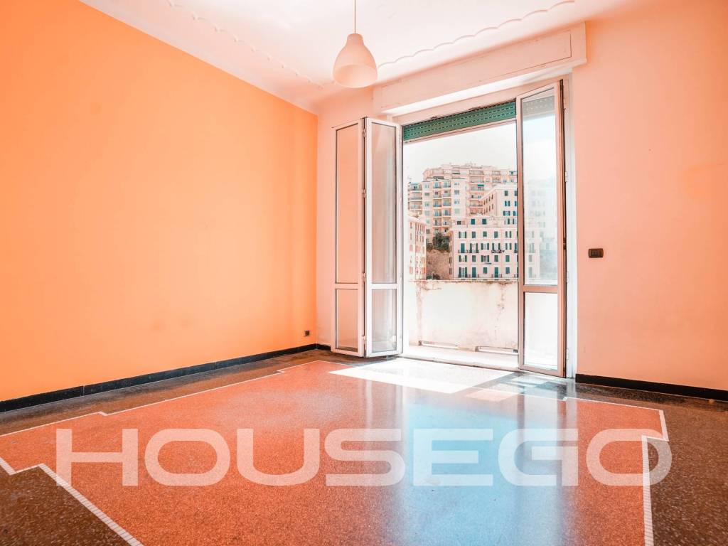 appartamento in vendita a Genova in zona Oregina