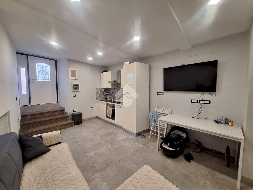 appartamento in vendita a Genova in zona Bolzaneto