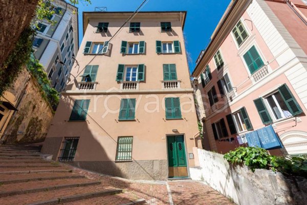 appartamento in vendita a Genova in zona Castelletto