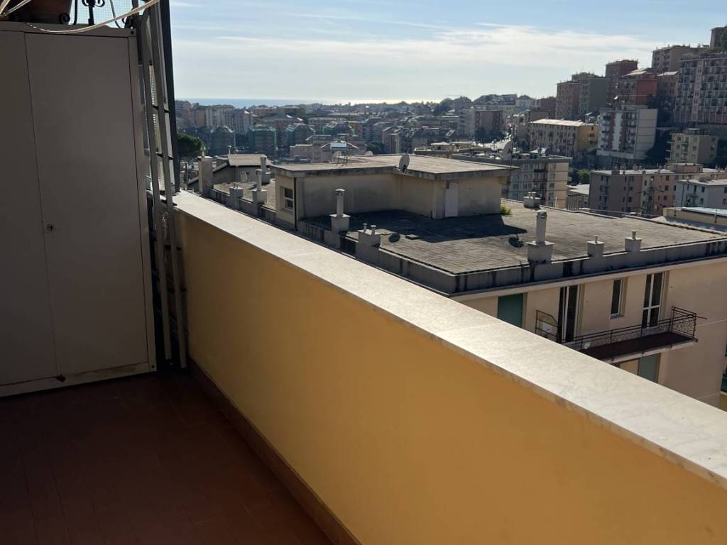 appartamento in vendita a Genova in zona San Martino