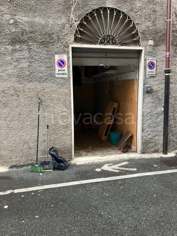 trivano in vendita a Genova in zona Sestri Ponente