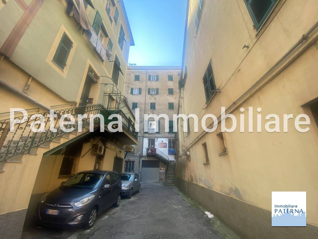 trivano in vendita a Genova in zona Marassi