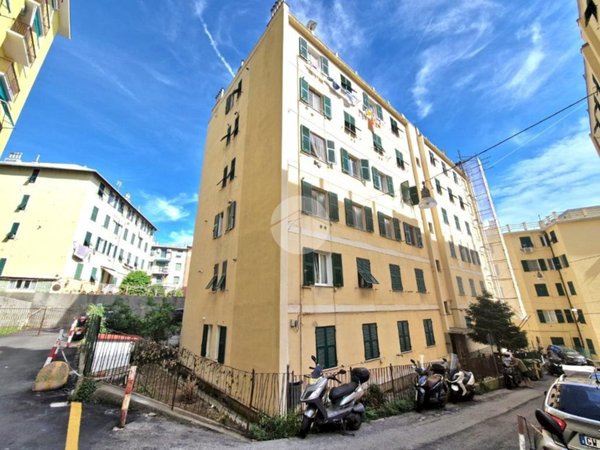 appartamento in vendita a Genova in zona Palmaro / Pra'