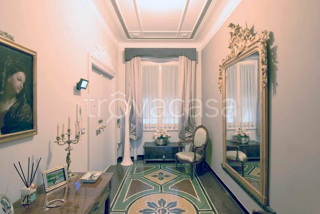 appartamento in vendita a Genova