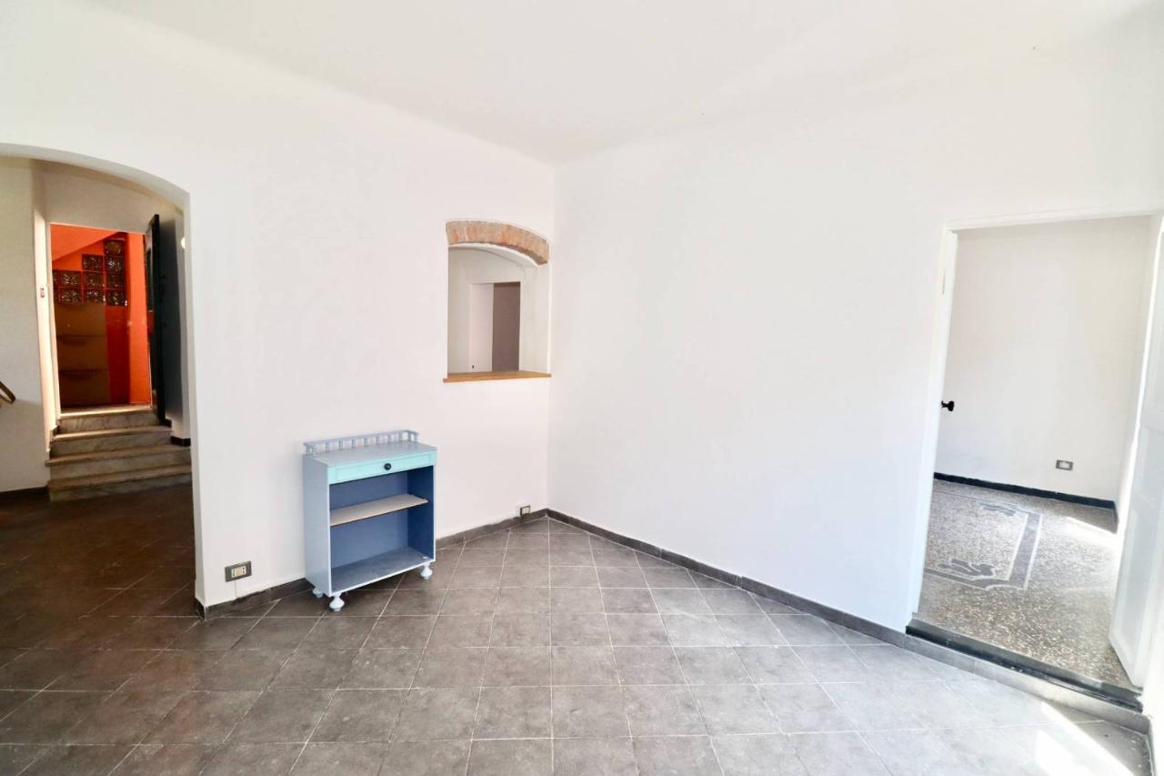 appartamento in vendita a Genova in zona Apparizione