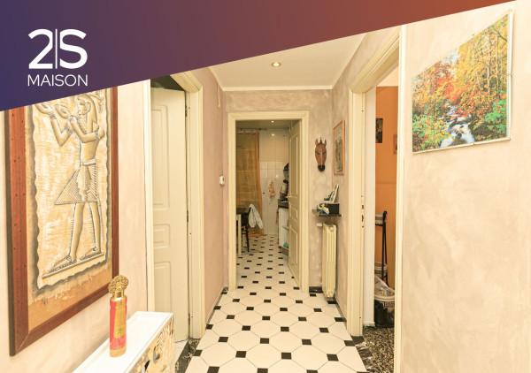 appartamento in vendita a Genova in zona Molassana