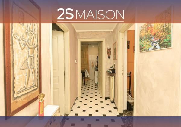 appartamento in vendita a Genova in zona Molassana