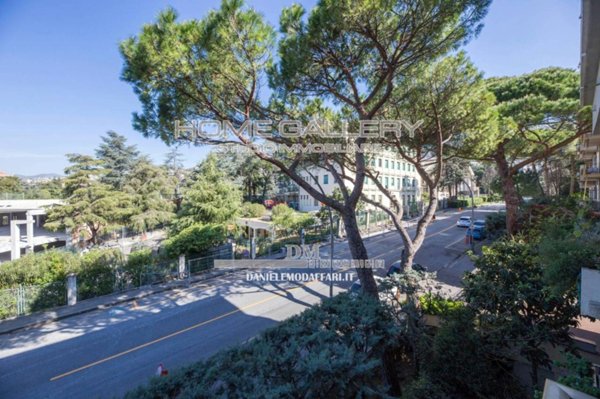 appartamento in vendita a Genova in zona Albaro