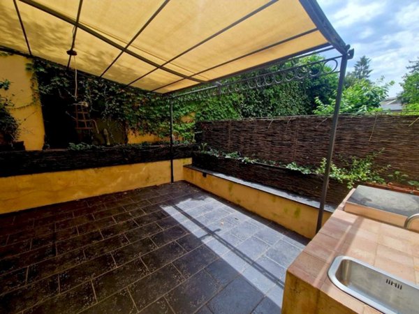casa indipendente in vendita a Genova in zona Sturla