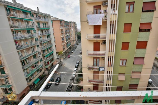 appartamento in vendita a Genova in zona Marassi