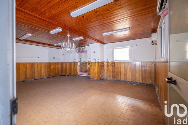 locale commerciale in vendita a Genova in zona Nervi