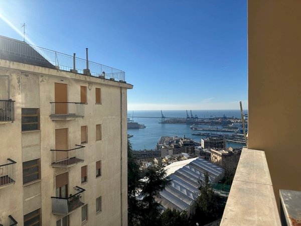 appartamento in vendita a Genova