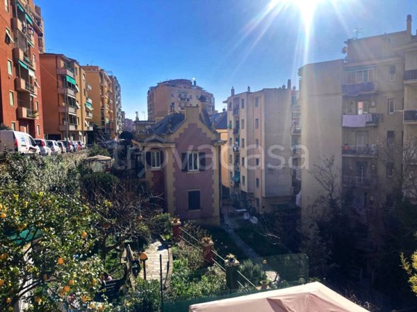 appartamento in vendita a Genova in zona Marassi