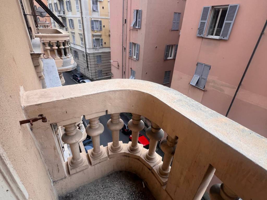 appartamento in vendita a Genova in zona Cornigliano