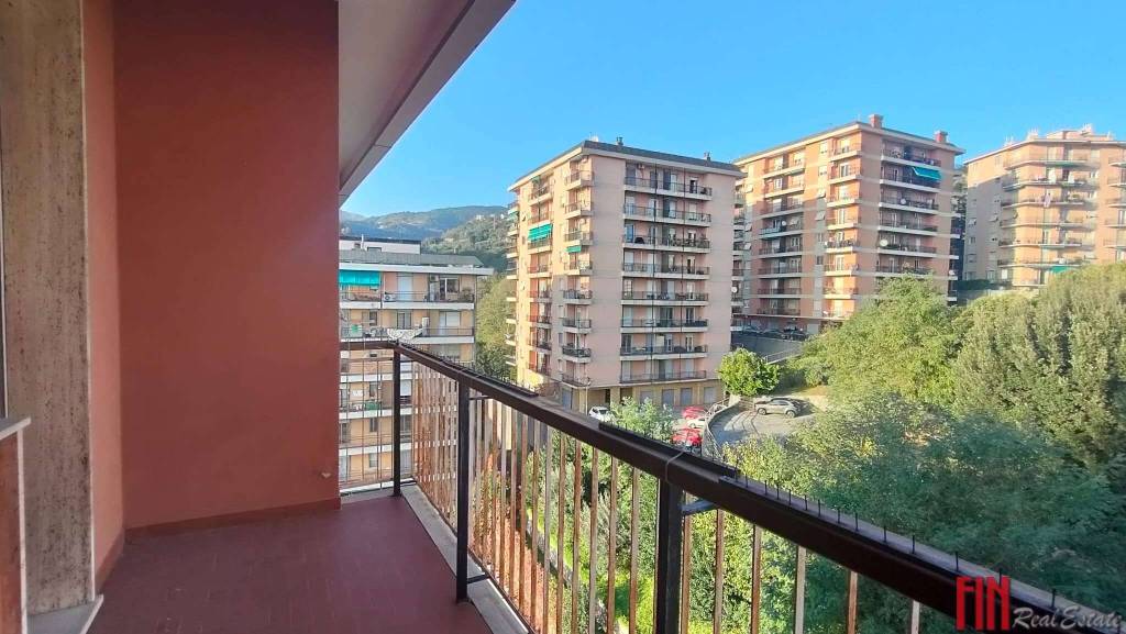 appartamento in vendita a Genova in zona Borzoli