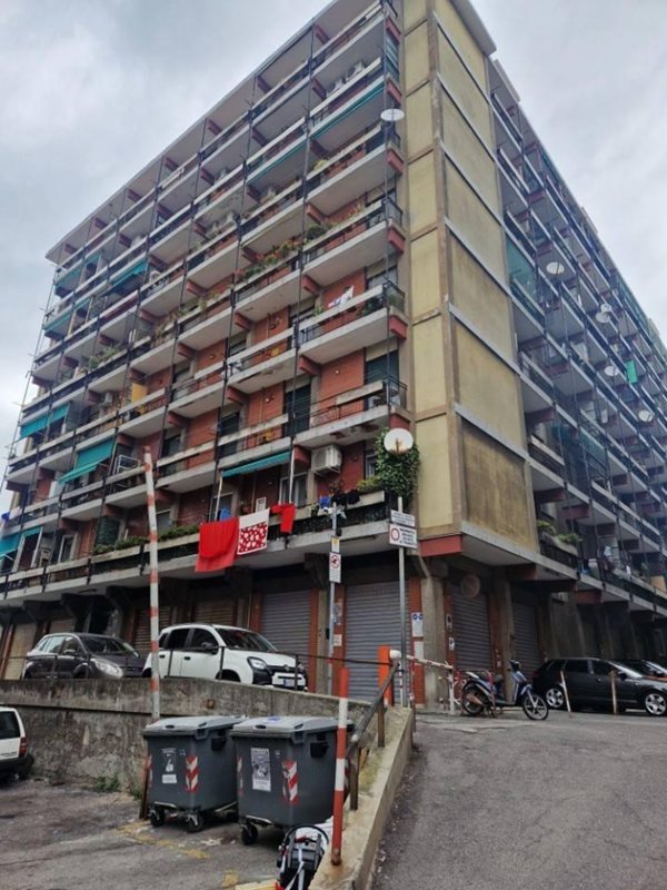 appartamento in vendita a Genova in zona Sampierdarena
