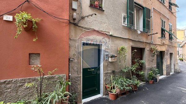 appartamento in vendita a Genova in zona Voltri