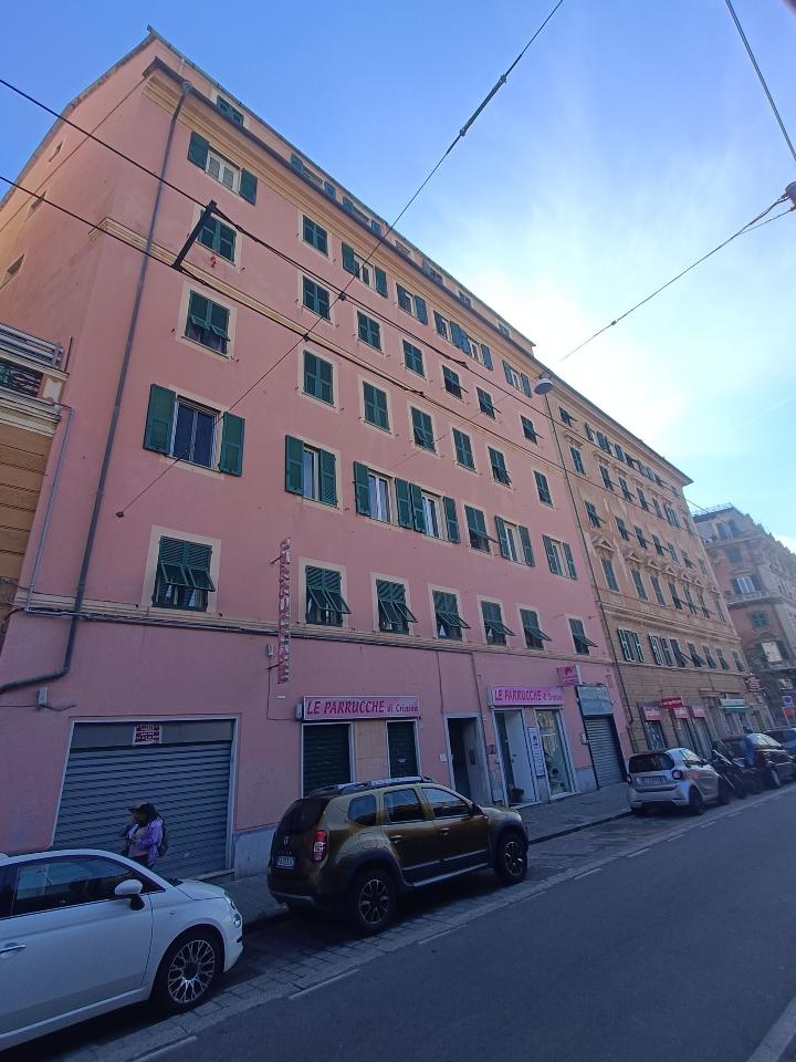 appartamento in vendita a Genova in zona Sampierdarena
