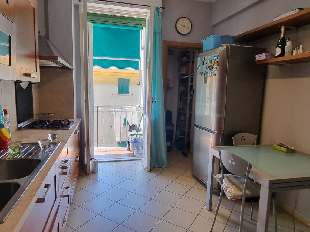 appartamento in vendita a Genova in zona Sampierdarena