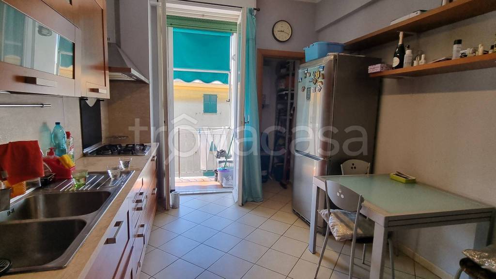 appartamento in vendita a Genova in zona Sampierdarena