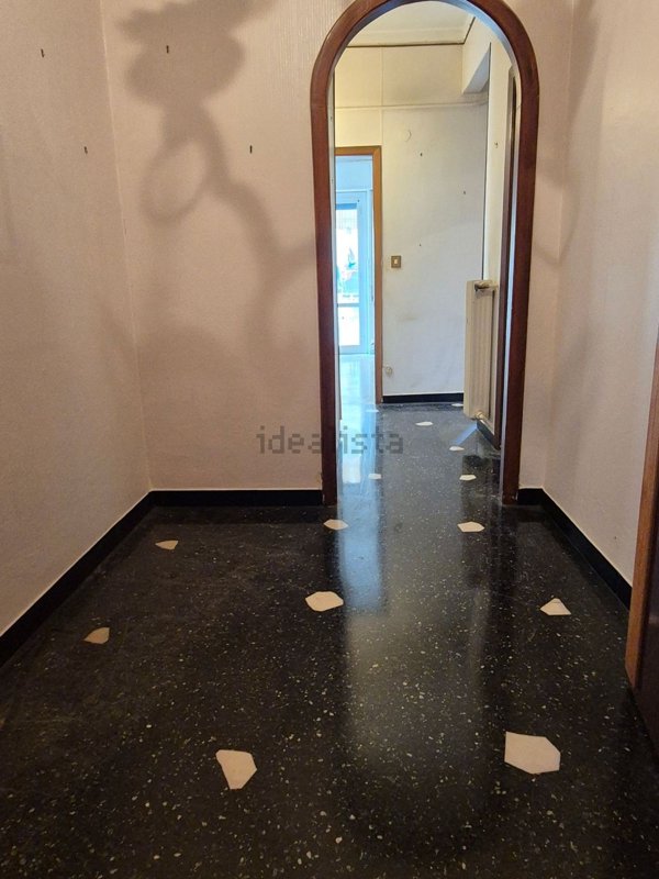 appartamento in vendita a Genova in zona Molassana