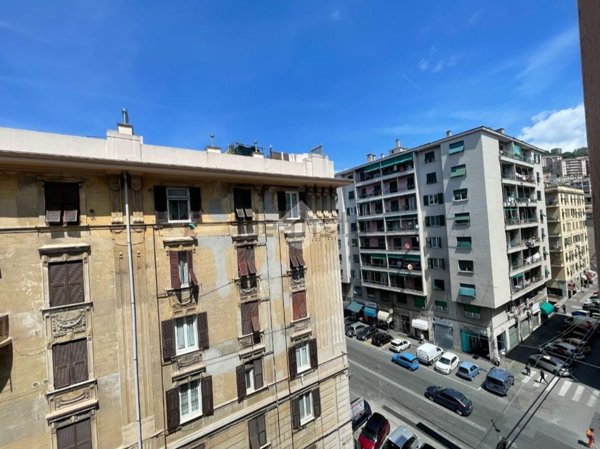 appartamento in vendita a Genova in zona Staglieno