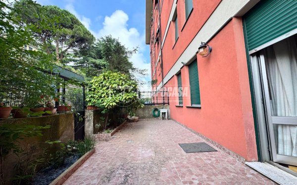 appartamento in vendita a Genova in zona DiNegro