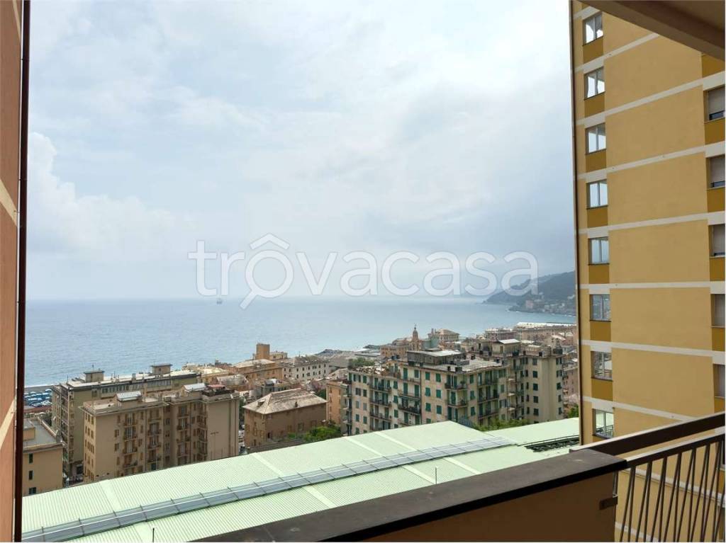 appartamento in vendita a Genova in zona Voltri