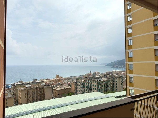 appartamento in vendita a Genova in zona Voltri