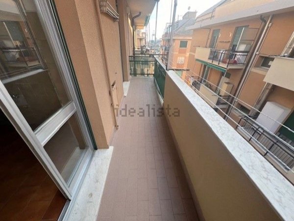 appartamento in vendita a Genova in zona Palmaro / Pra'