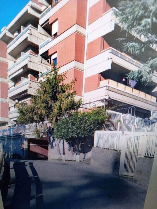 appartamento in vendita a Genova in zona Sestri Ponente