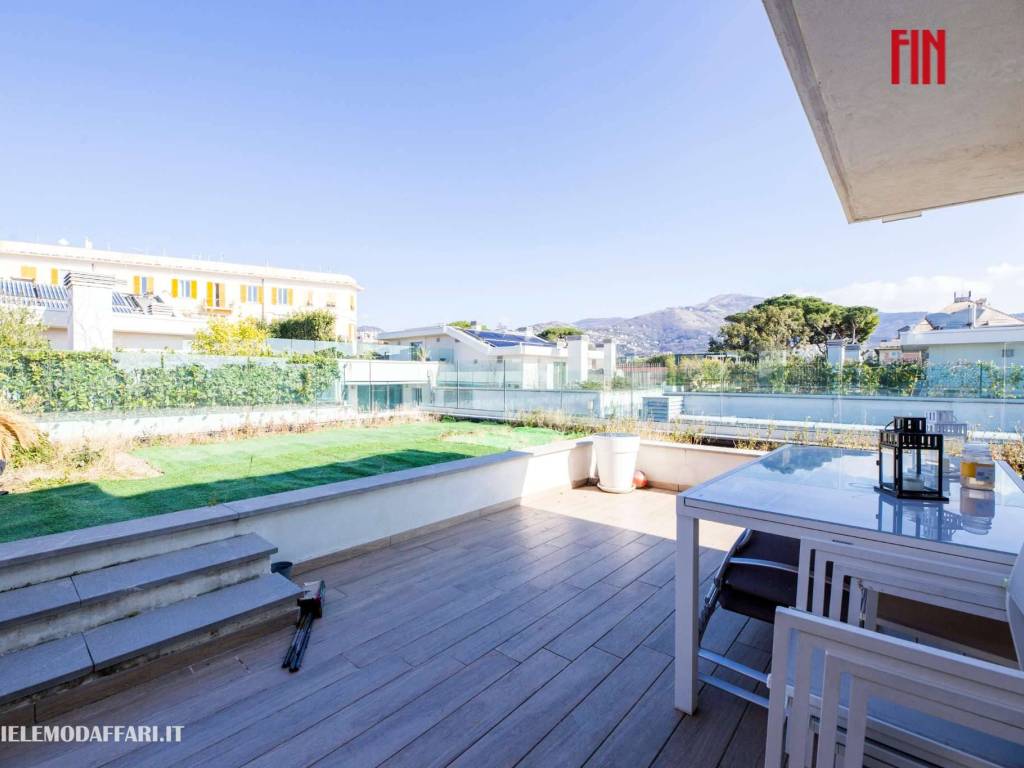 appartamento in vendita a Genova in zona Albaro