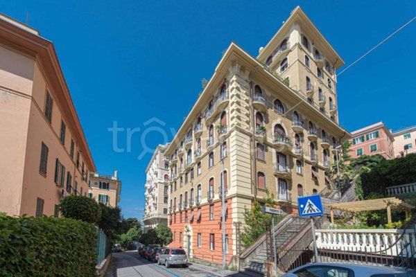appartamento in vendita a Genova in zona Castelletto