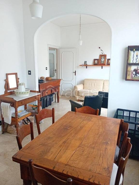 appartamento in vendita a Genova in zona Oregina