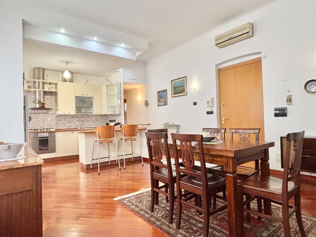 appartamento in vendita a Genova in zona Marassi