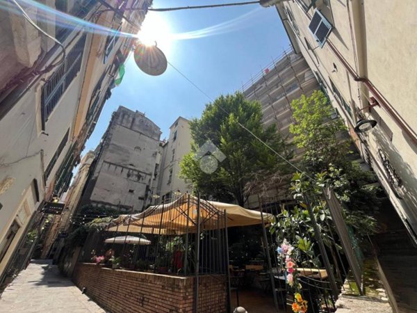 appartamento in vendita a Genova in zona Sottoripa / Maddalena / Molo