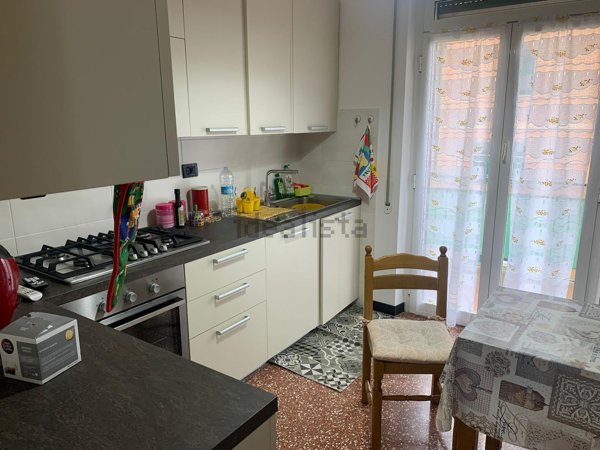 appartamento in vendita a Genova in zona Staglieno