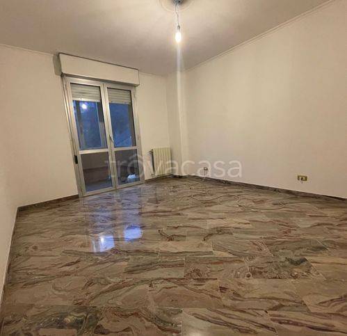 appartamento in vendita a Genova in zona Rivarolo