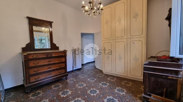 appartamento in vendita a Genova in zona Quezzi