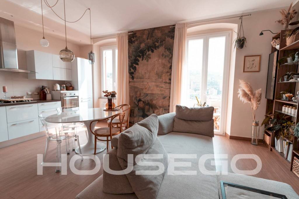 casa indipendente in vendita a Genova