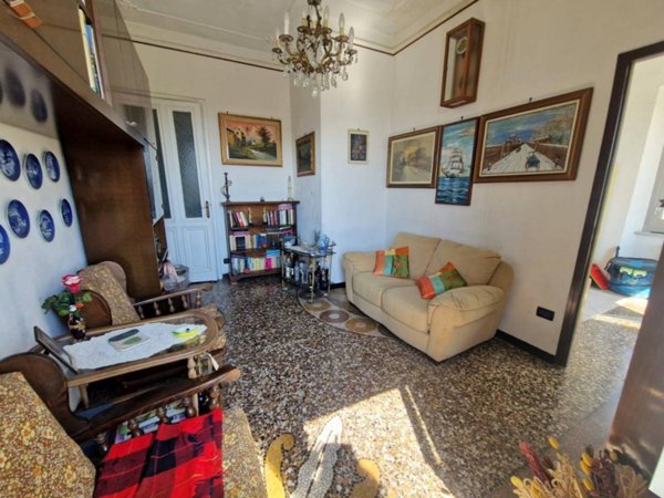appartamento in vendita a Genova in zona Palmaro / Pra'