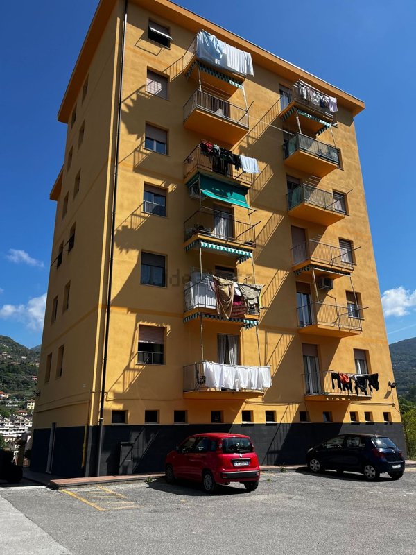 appartamento in vendita a Genova in zona Struppa
